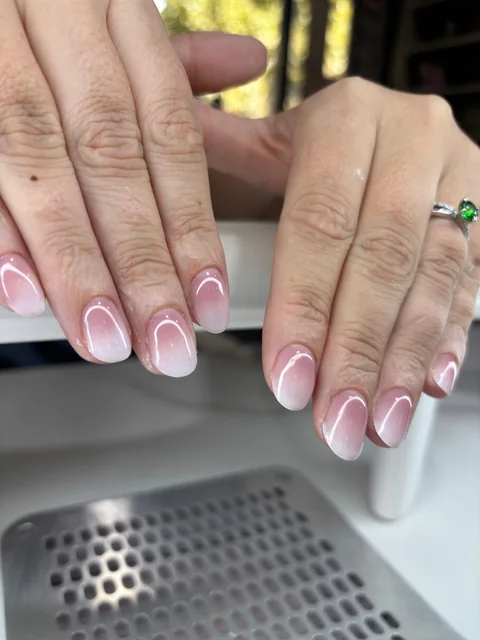 Dégradé rose et blanc — Lazoya à La Rochelle